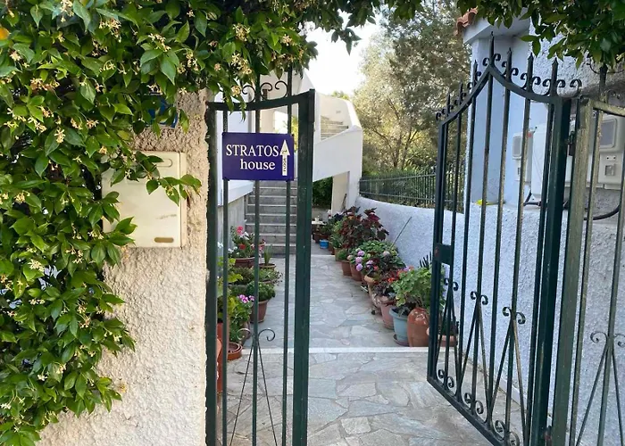 Stratos House